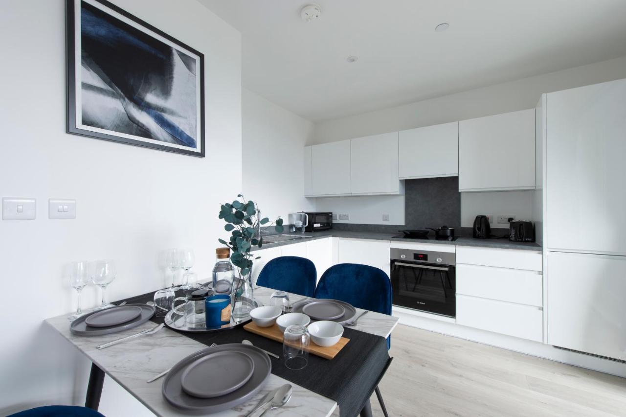 Ac Luxe Penthouse With Free Parking Apartment London Ngoại thất bức ảnh
