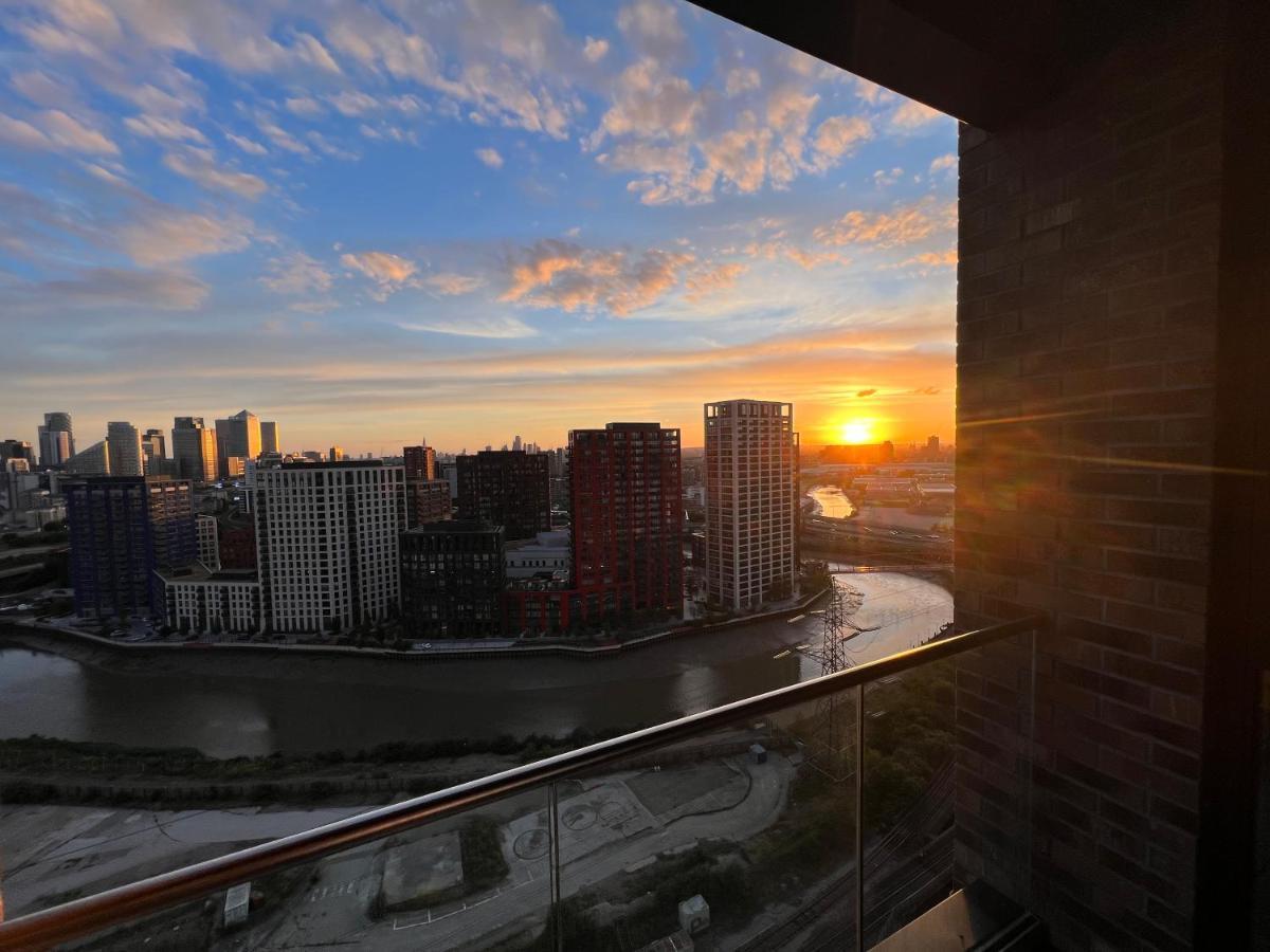 Ac Luxe Penthouse With Free Parking Apartment London Ngoại thất bức ảnh