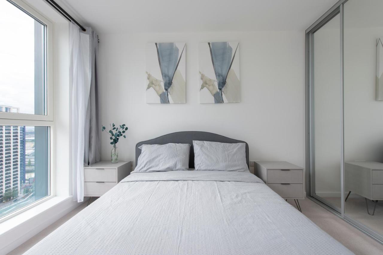 Ac Luxe Penthouse With Free Parking Apartment London Ngoại thất bức ảnh