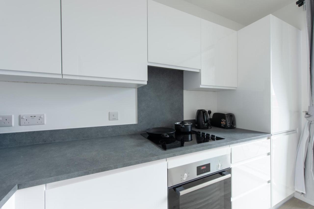 Ac Luxe Penthouse With Free Parking Apartment London Ngoại thất bức ảnh